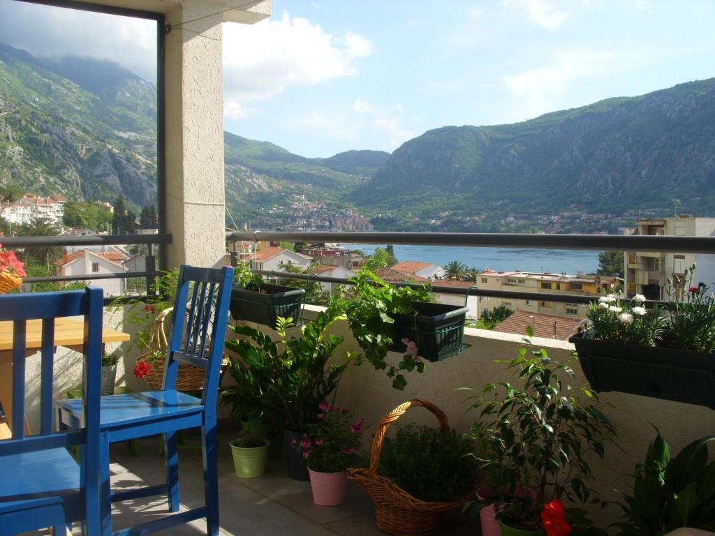 Apartments Dakovic Котор Екстериор снимка