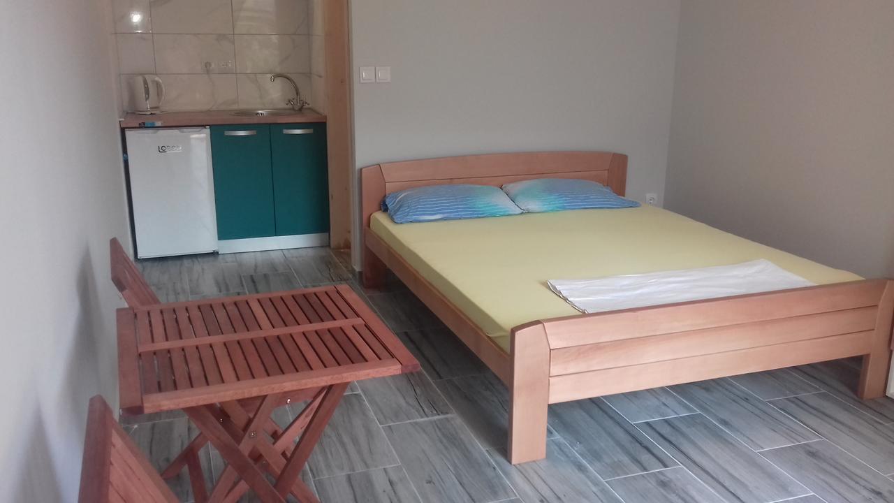Apartments Dakovic Котор Екстериор снимка